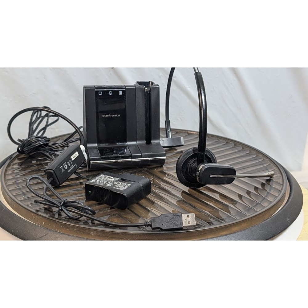 Plantronics Savi W740 Wireless Headset System Black Good Noise Canceling PC Desk